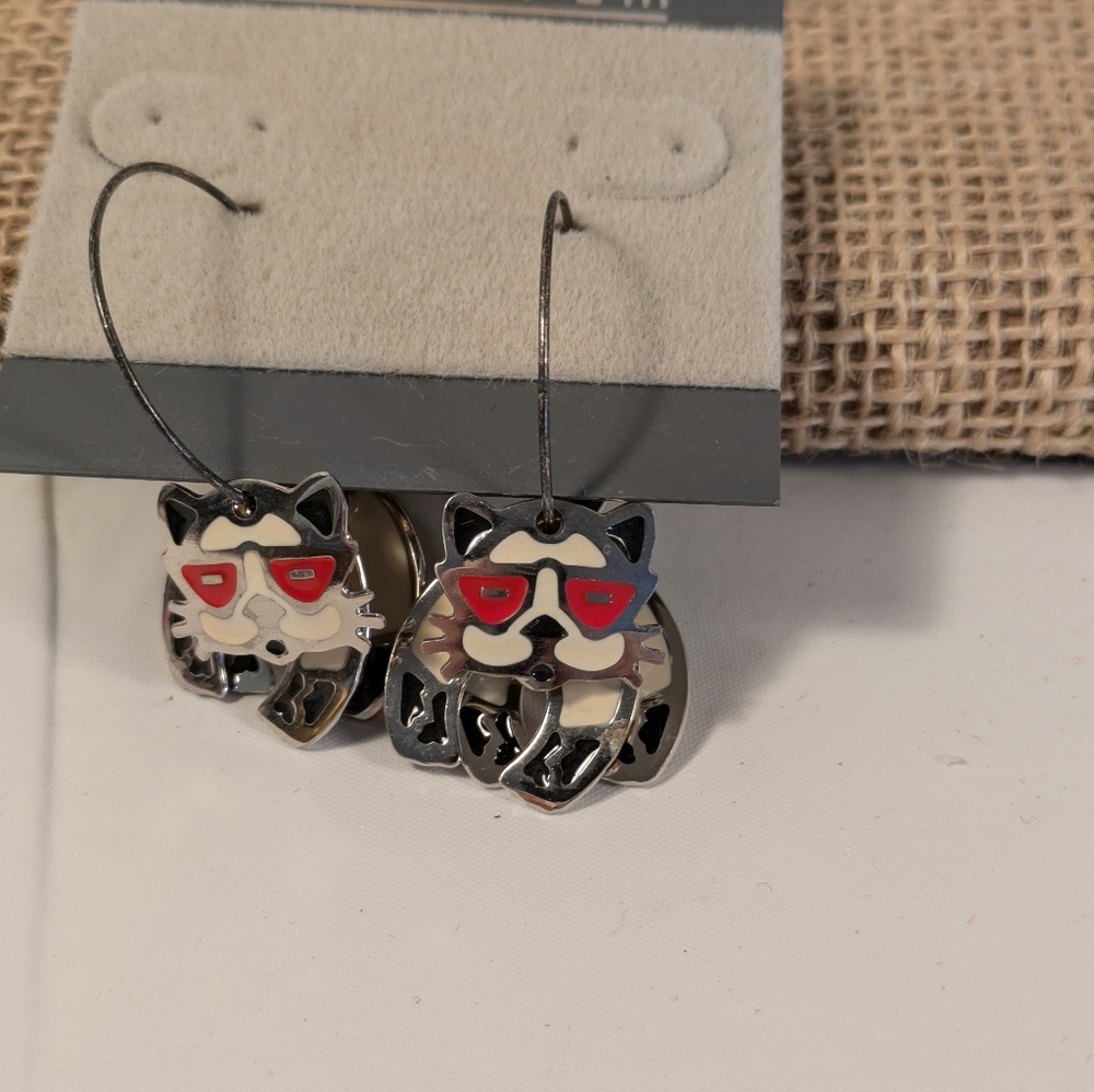 Bulldog articulated earrings by Edgar Berbi